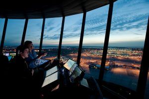 Wieża kontroli lotów na Heathrow